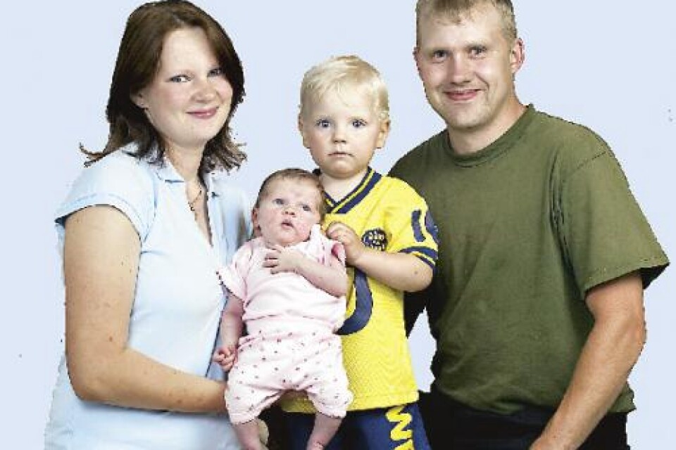 Åsa Danhall och Fredrik Svensson, Åseda, fick den 21/5 dottern Maja. Vikt: 3750 g. Längd: 50 cm. Syskon är Tim 2 år.