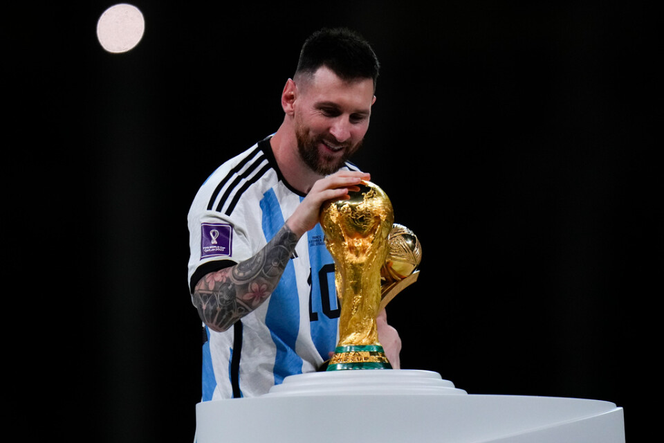 Lionel Messi visade på nytt vägen för Argentina när han placerade in 1–0 på straff i VM-finalen mot Frankrike. VM-guldet är 35-åringens första i karriären.