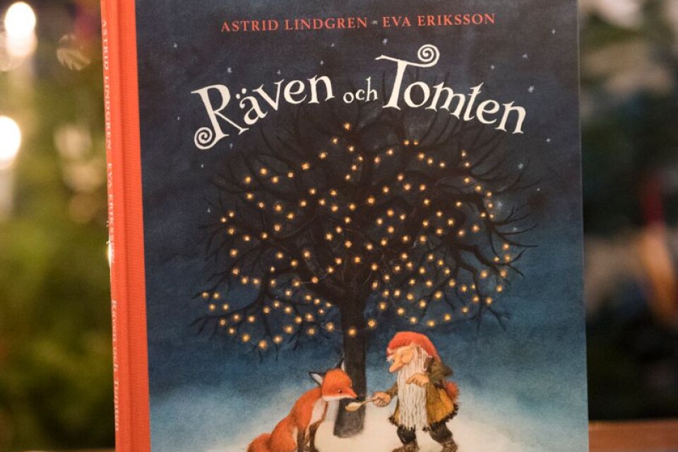 "Räven och tomten" är en julsaga av Astrid Lindgren som aldrig har getts ut på svenska tidigare.