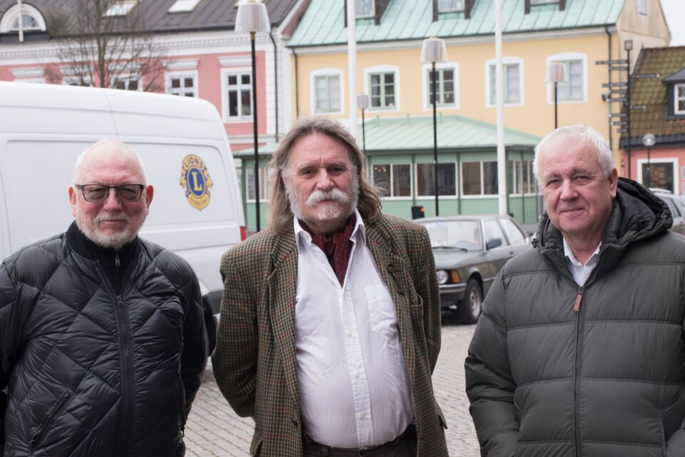 Bert Nolin från Lions och vissångarna Johannes Holmqvist och Torsten Arnbro.