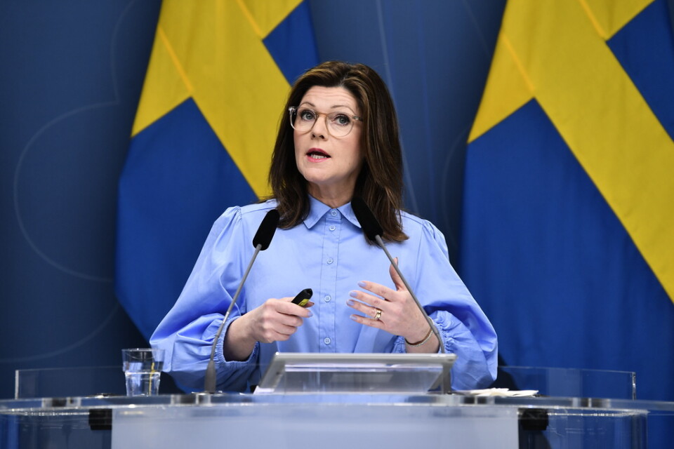 Arbetsmarknadsminister Eva Nordmark (S) vill stärka skyddet för visselblåsare. Arkivbild.