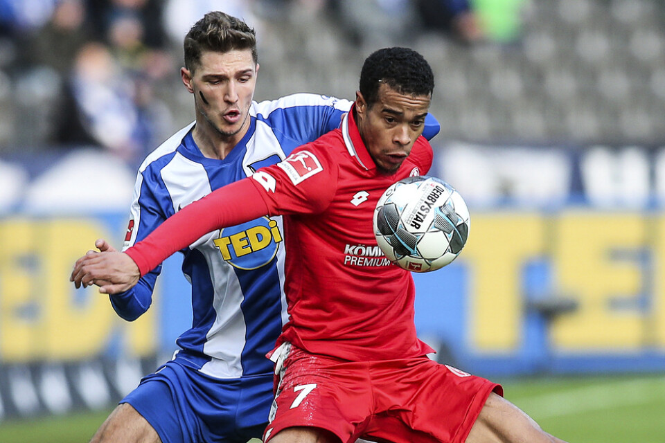 Mainz Robin Quaison gjorde 1–0-målet i Bundesligamatchen borta mot Hertha Berlin.
