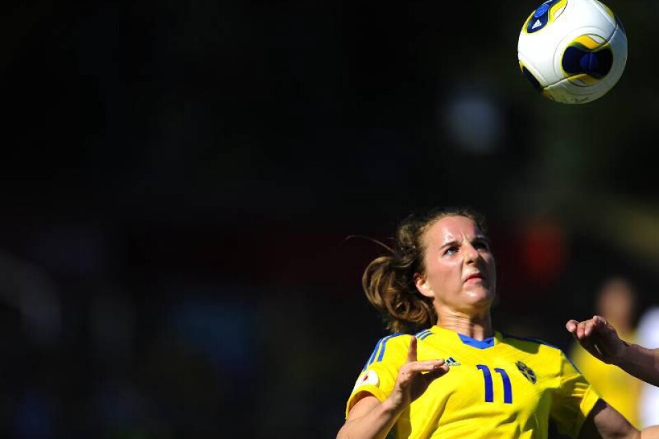 Antonia Göransson började sin fotbollskarriär i Sjöbo IF. Nu står hon inför en av sina viktigaste matcher i karriären: EM-semifinal mot Tyskland.