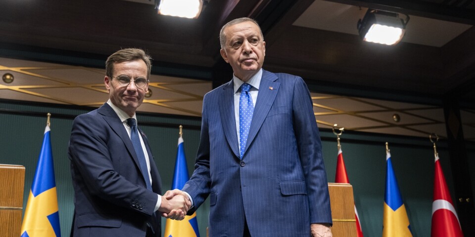 Sveriges statsminister Ulf Kristersson (M) och Turkiets president Recep Tayyip Erdogan håller en gemensam pressträff i Ankara, i samband med ett möte där man diskuterar Sveriges Natoansökan.