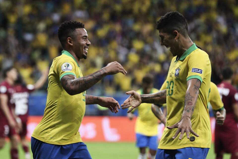 Gabriel Jesus och Roberto Firmino är två av de brasilianska spelare som är avstängda för att inte ha spelat med landslaget i VM-kvalet. Arkivbild.