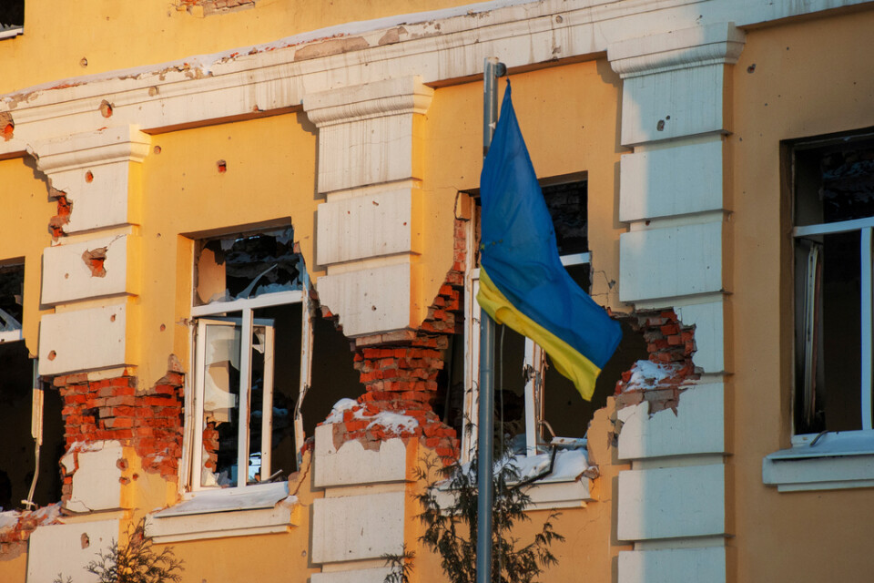 Förödelse efter ryska bombningar i Charkiv.
