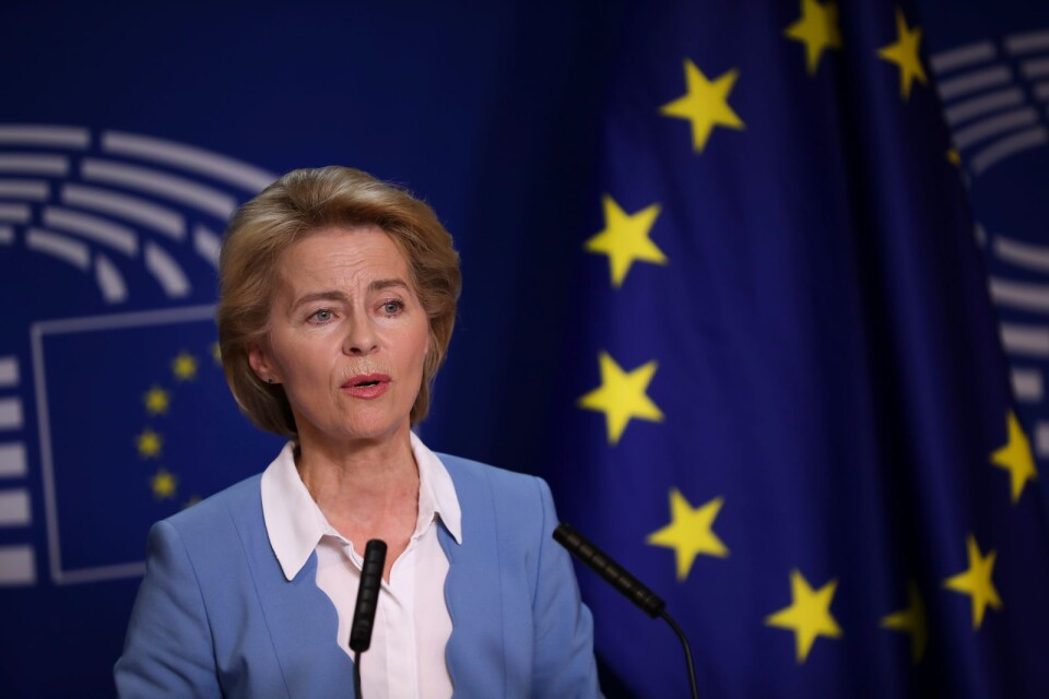 Dagens debattörer är oroliga för den väg som EU-kommissionen under Ursula von der Leyen aviserar att EU ska gå. Uppmaningen från debattörerna är att EU-ledningen inte driver igenom alla de förslag som nu diskuteras.