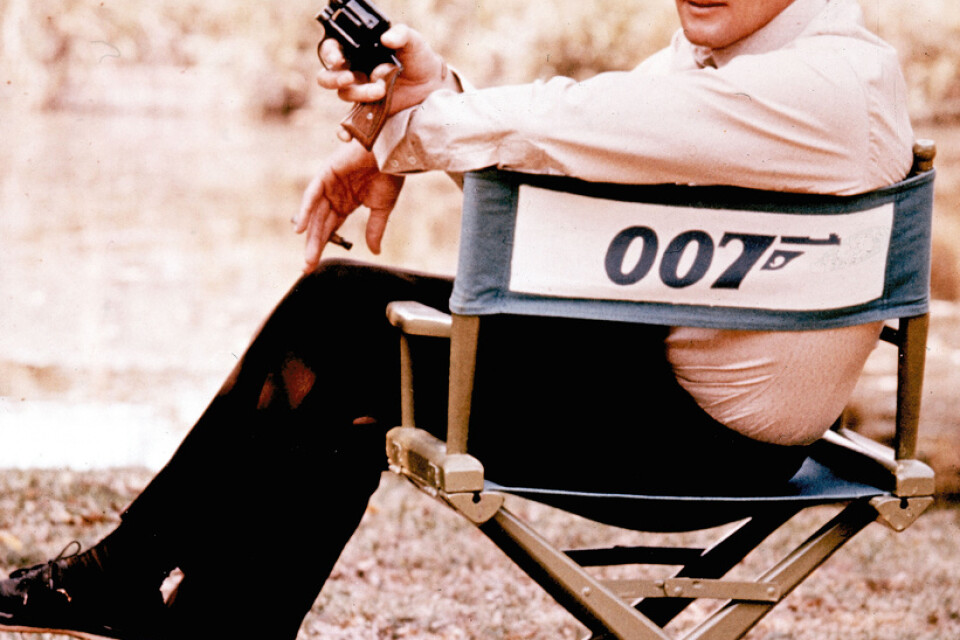 Roger Moore i rollen som James Bond. Arkivbild.