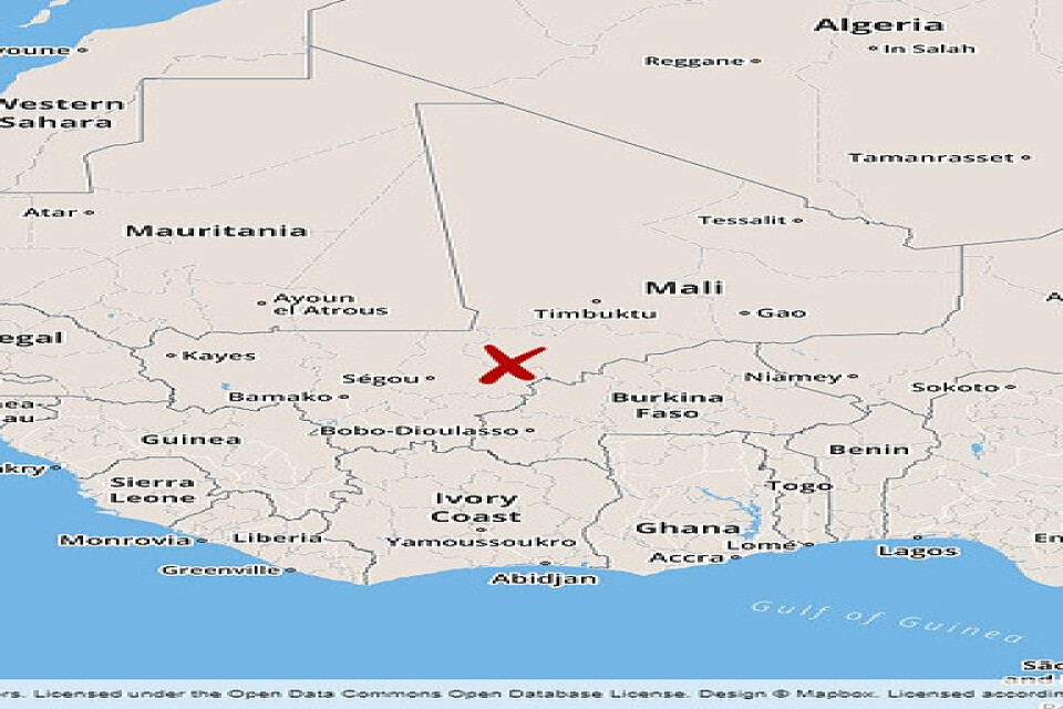 Militären har gått på offensiven efter angreppen mot två byar i centrala Mali.