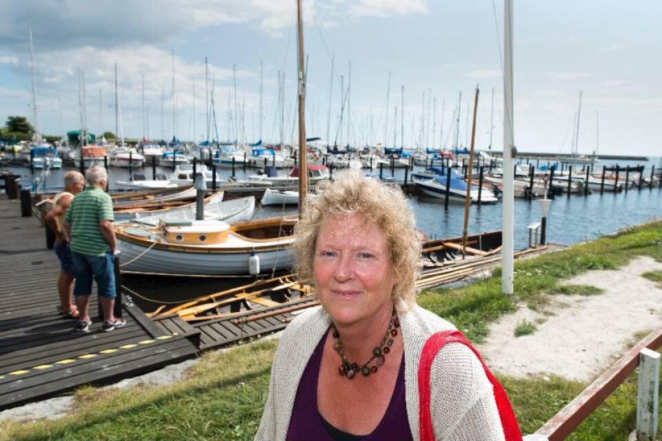 Ylva Möller är trött på att kommunen inte utnyttjar småbåtshamnen i Gislövs fulla potential. Foto: Rickard Nilsson
