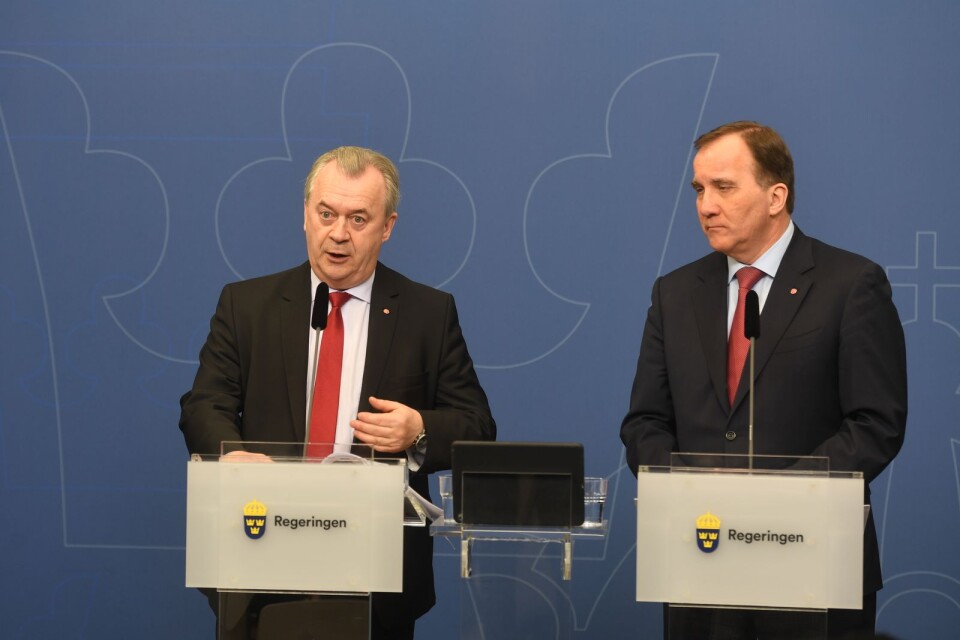 Landsbygdsminister Sven-Erik Bucht och statsminister Stefan Löfven (S) vill landsbygden väl, men kan inte lova fler Ingvar Kamprad.