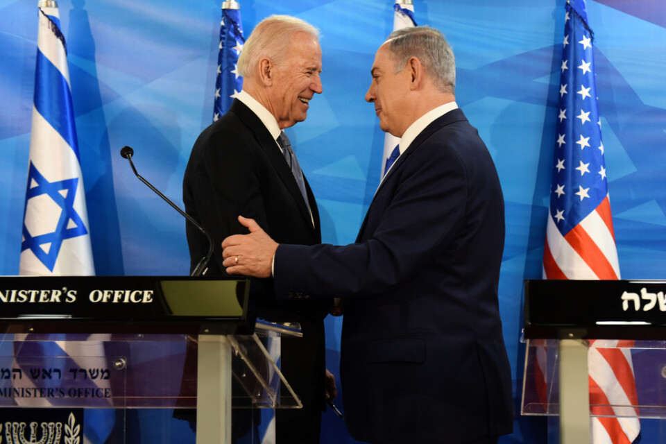 USA:s president Joe Biden (till vänster) under den tid han var vicepresident möter Israels premiärminister Benjamin Netanyahu. Arkivbild från 2016.