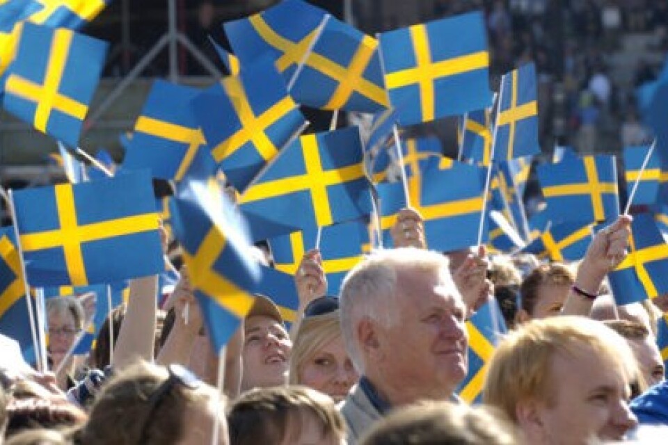 En och annan svensk flagga lär synas under nationaldagsfirandet runt om i landet. Foto: TT