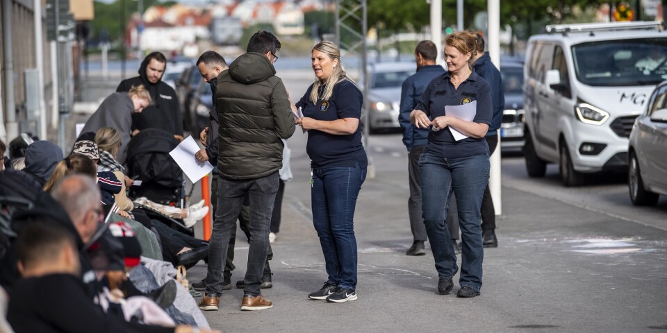 Polisen: Så länge får vi se passkön i Karlskrona