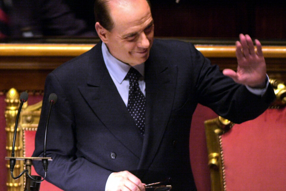 Silvio Berlusconi i sin krafts dagar, i senaten i Rom 2001. Arkivbild.
