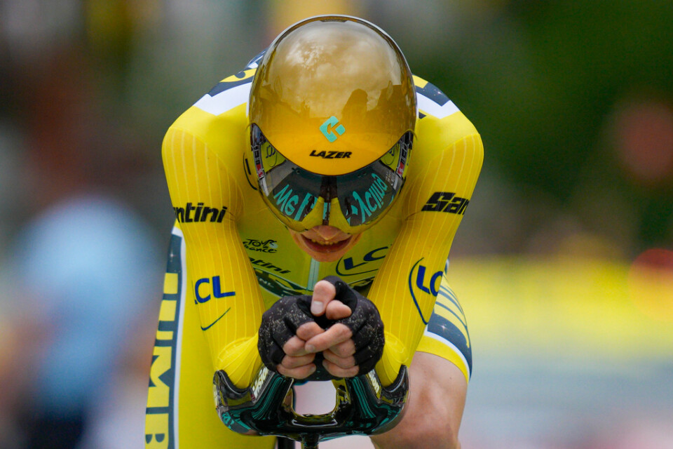 Jonas Vingegaard på väg mot utklassning i tempoetappen i Tour de France.