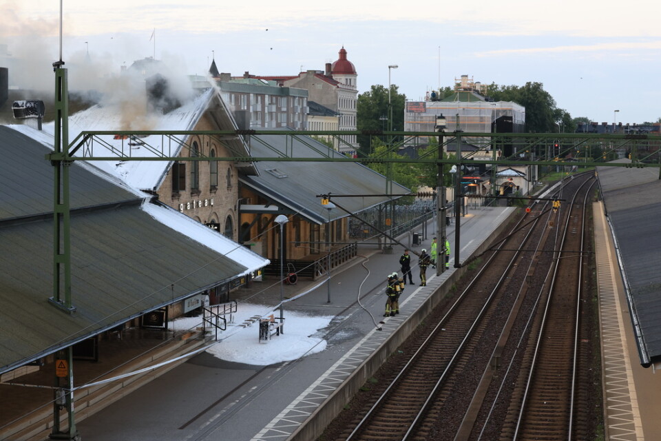 Branden påverkar tågtrafiken genom Lund C, enligt Skånetrafiken.
