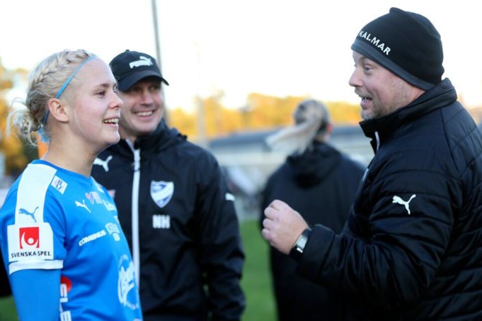 Mittfältaren Fanny Nilsson och IFK-tränaren Jonas Walfridsson har ett jätteläge att ta steget upp i allsvenskan.