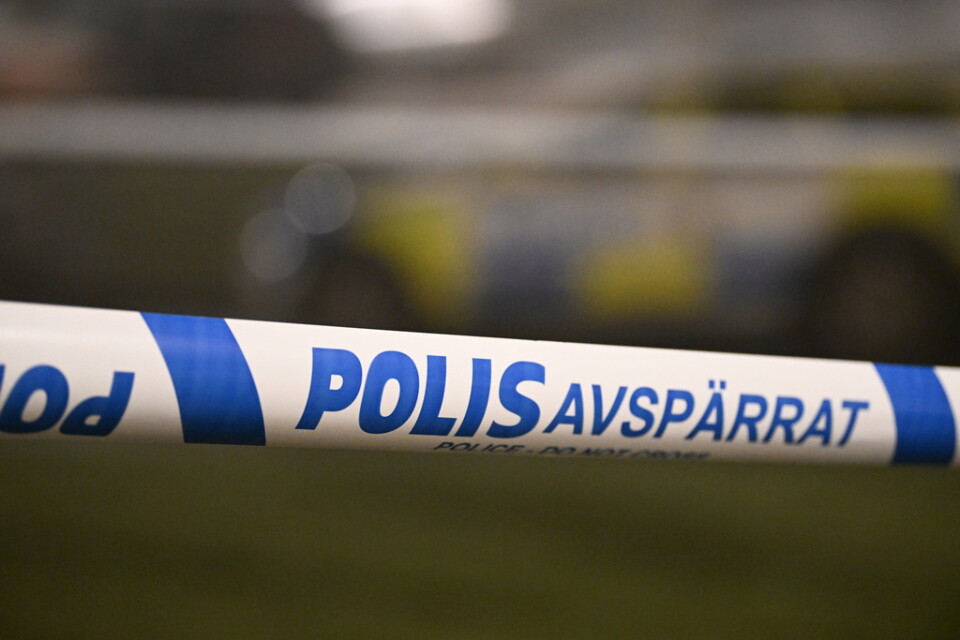 En man i Halland har anhållits som misstänkt för mord sedan en kvinna under natten hittats död. Arkivbild.