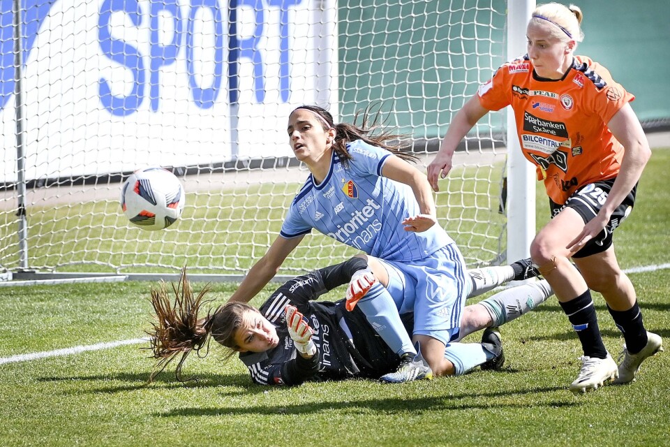 KDFF defeated Djurgårdens IF by 2 - 1 at home on 24th April.
