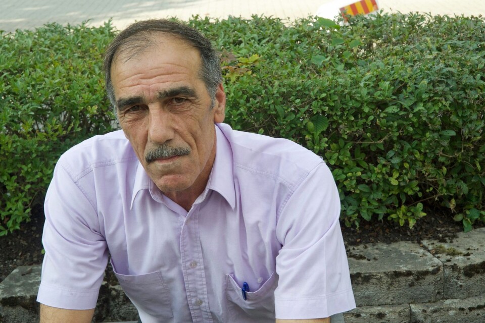 Cheikh Mous Ali har flytt Syrien och får för första gången vara med och bestämma. ”Det här är demokrati på riktigt”, säger han.