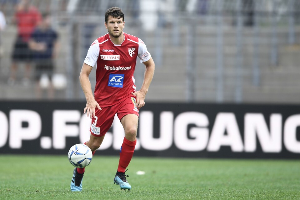 Mattias Andersson under sin tid i Sion i en match mot FC Lugano.