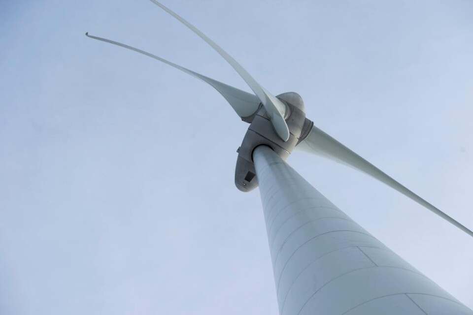 Pensionsförvaltaren AMF har gjort upp om att satsa 300 miljoner pund (cirka 3,5 miljarder kronor) i en statlig brittisk vindkraftsfond. Fonden, UK Green Investment Bank Financial Services (GIBFS), förvaltar i sin tur Offshore Wind Fund med totalt 818 mi