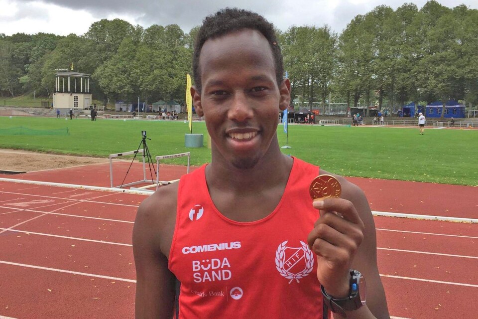 Omar Ismail blev dubbel guldmedaljör på junior-SM i Göteborg.