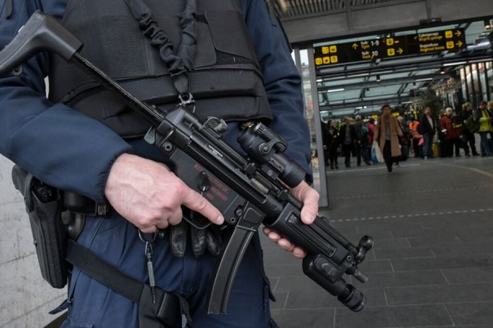 MP5:an är polisens förstärkningsvapen som tas fram vid förhöjd risk, här i Malmö förra året.