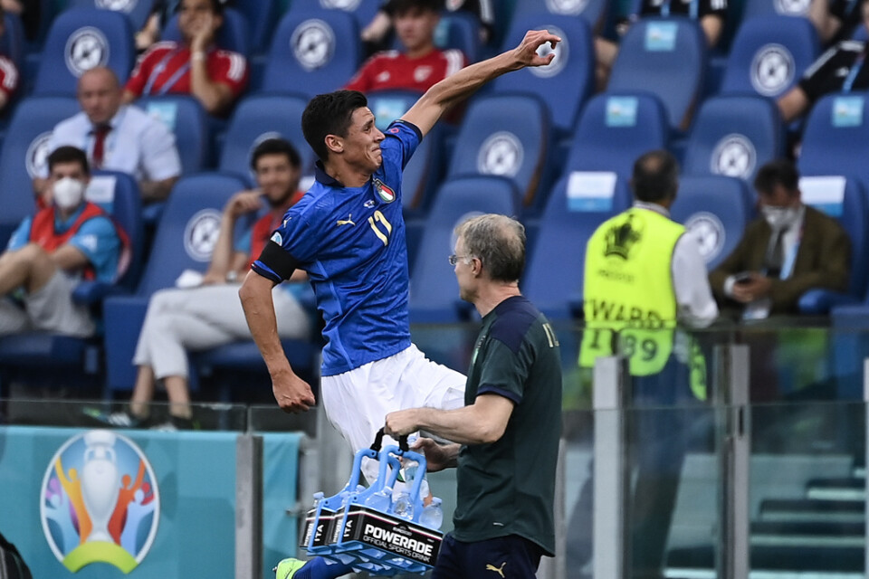 Matteo Pessina firar segermålet i 1–0-segern över Wales – Italiens tredje raka seger i EM.