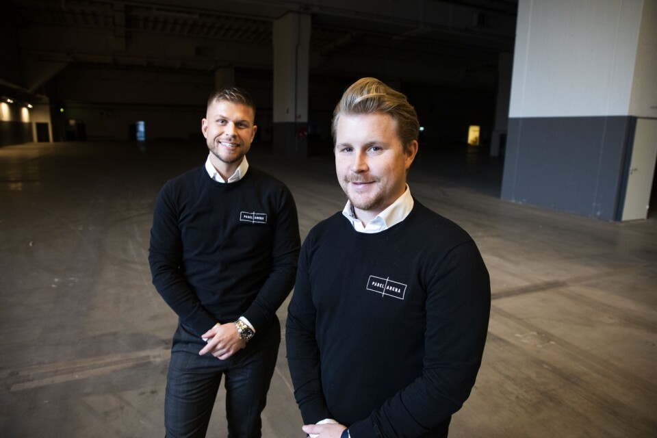 Bröderna Rickard Hedfors och Anders Johnsson står bakom satsningen. Hallen väntas öppna september 2022.