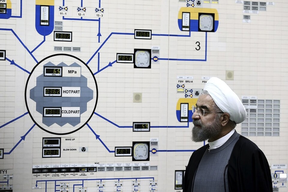 Irans president Hassan Rohani besöker kärnkraftverket Bushehr. Arkivbild.