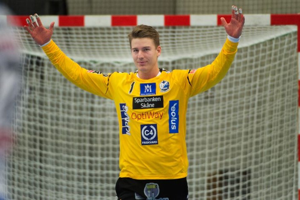 Leo Larsson kom in och svarade för en kanonmatch i derbyt mot Ystads IF. IFK-målvakten har ett utgående kontrakt och saknar inte anbud inför nästa säsong.