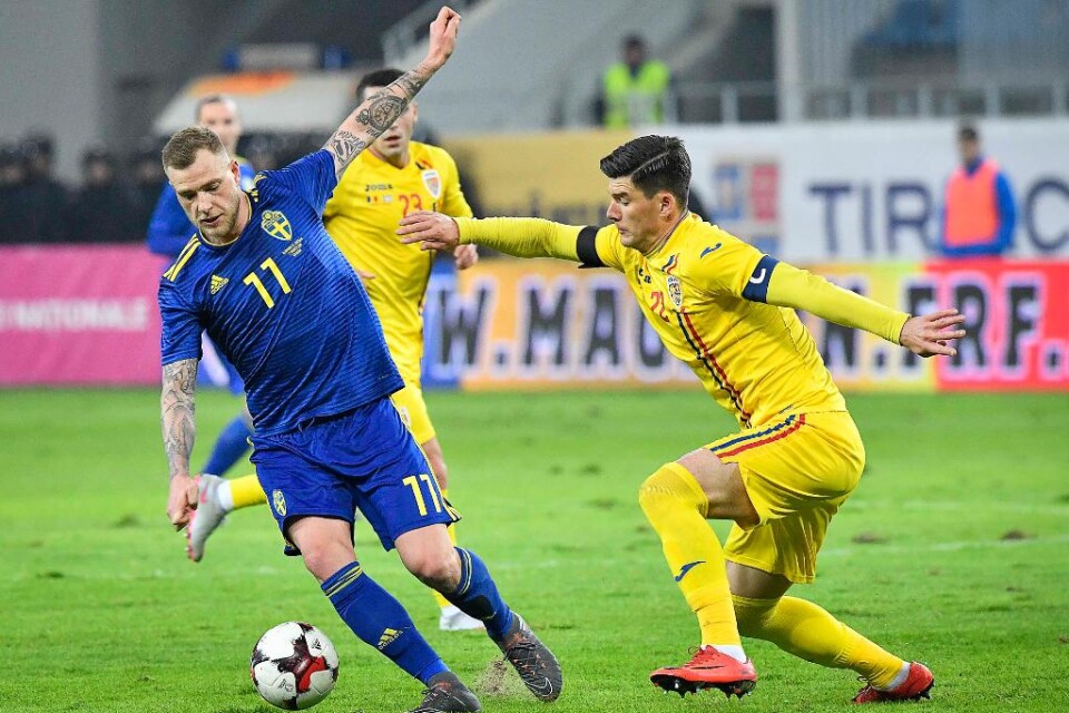 Sverige förlorade träningslandskampen borta mot Rumänien med 0-1. Matchens enda mål gjordes av Dorin Rotariu, till vardags i belgiska Mouscron, som gjorde sitt första landslagsmål bara minuter efter att ha blivit inbytt. Skottet i den 57:e minuten över