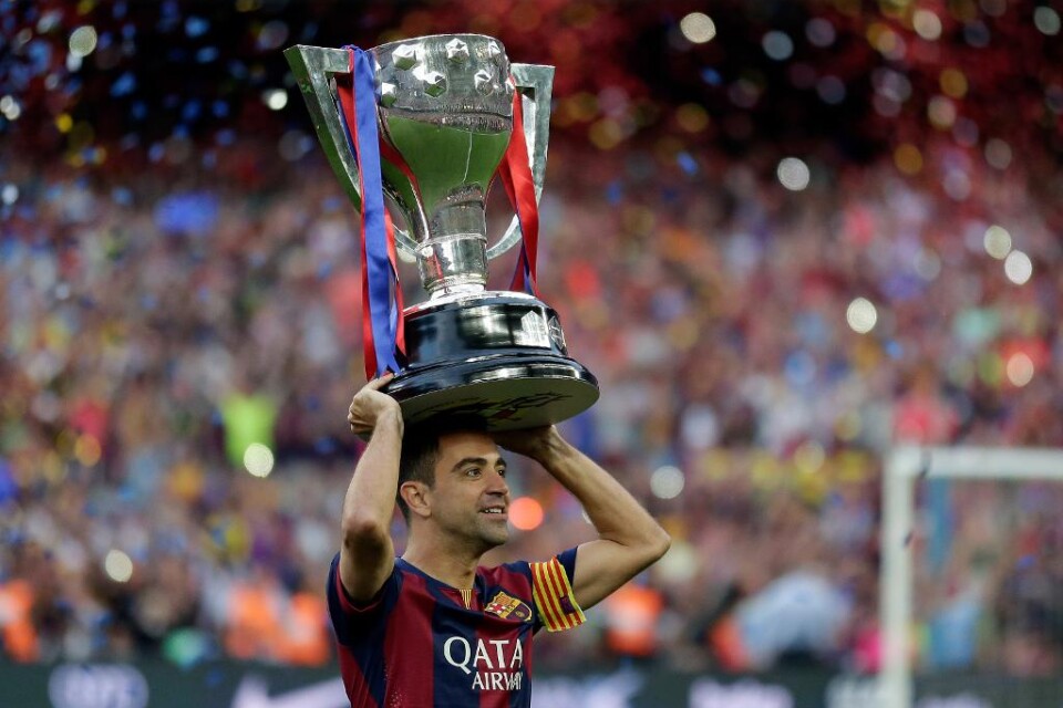 35 år gammal står Xavi redo att göra sin sista match på Camp Nou. Barcelonas takthållare ska försöka hinna med ännu ett par titlar - sedan lämnar den moderna fotbollens största passningsfetischist kontinenten. - Alla är överens om att han har varit vikti