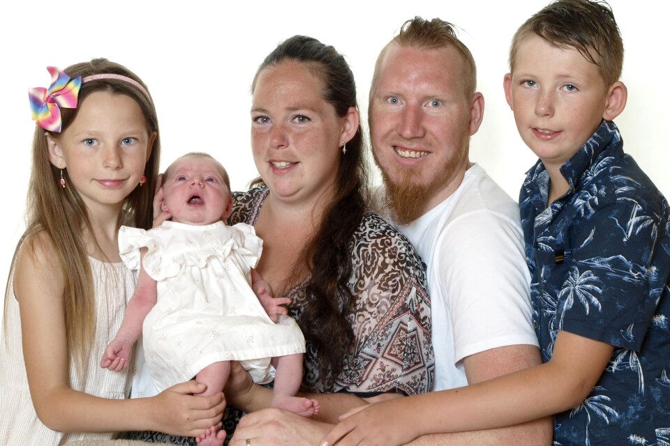 Sofie Jonsson och Thomas Ström, Ålem, fick den 7 juli en dotter. Vikt 3 768 g, längd 51 cm. Syskon: River och Venessa.