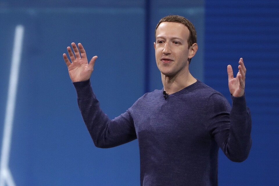 Facebookchefen Mark Zuckerberg har svängt i frågan om hur Förintelseförnekare ska behandlas. Arkivbild.