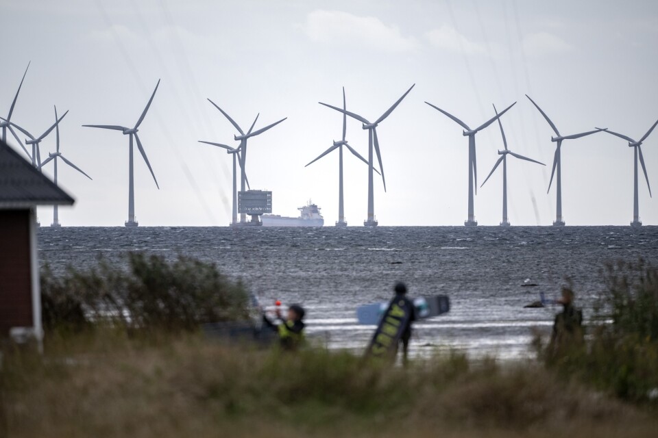 "Där dessa gigantiska vindkraftverk kommer att synas och förstöra havsutsikten på väldigt långa avstånd.”