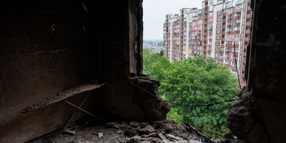Lägenhet i Kharkiv som förstörts i rysk granatbeskjutning i helgen.