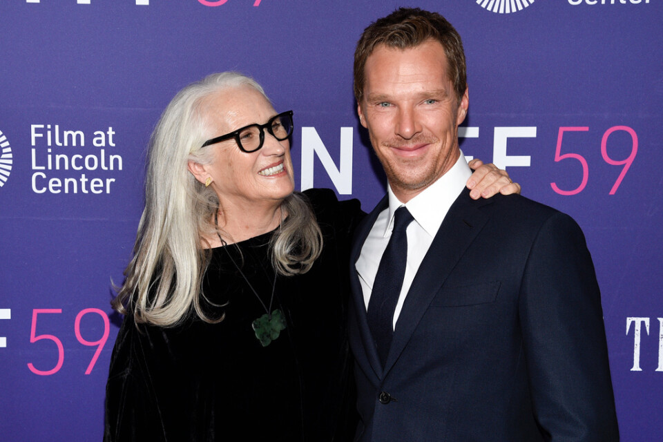 Jane Campion tillsammans med Benedict Cumberbatch i New York i oktober. Arkivbild.