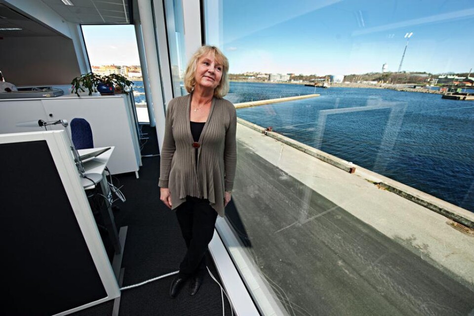 VATTENVY. Glas mot vattnet överallt. Östersjön är viktig även i arbetet, säger Berit Andnor.