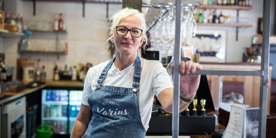 Efter 23 år som lärare har Karin Engvall öppnat sin egen restaurang. ”Karins Bistro” är hennes stora passionsprojekt: ”Jag brinner verkligen för det här”, säger hon.