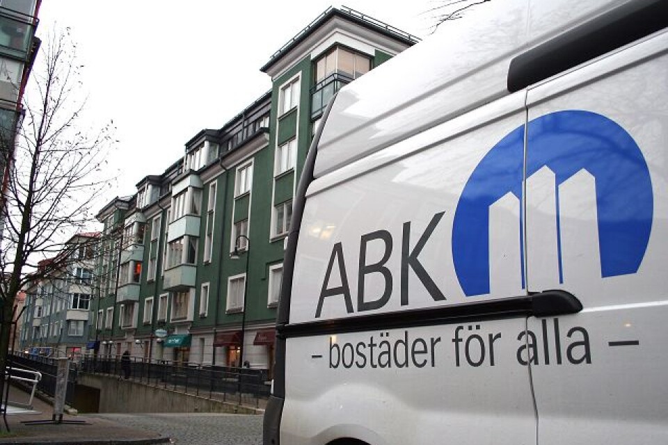 Två av de bolag som ingår där är dels det kommunala hyresbolaget AB Kristianstadsbyggen (ABK), dels C4 Energi.