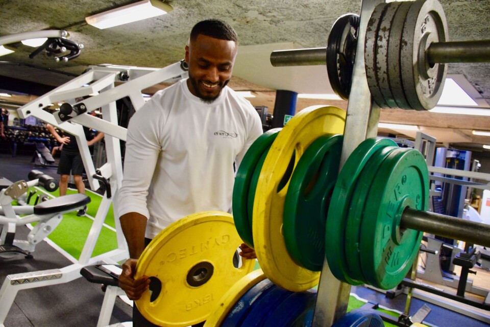 Zakaria Omar started to work at the gym while he was still at school. When his training could not give him a job, he became an instructor and local manager instead.