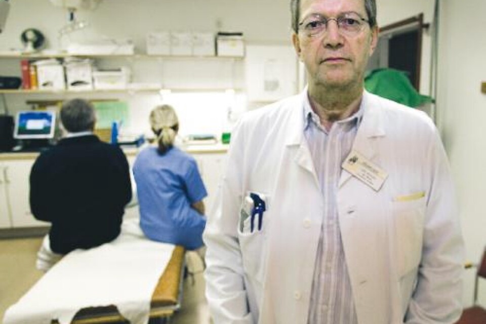 Foto:Bengt Pettersson Studerade vård av män och kvinnor. Kirurgöverläkaren Lars Broling studerade patienter som fick kolorektal cancer under förra året. Syftet var att se om män och kvinnor fick likvärdig vård.
