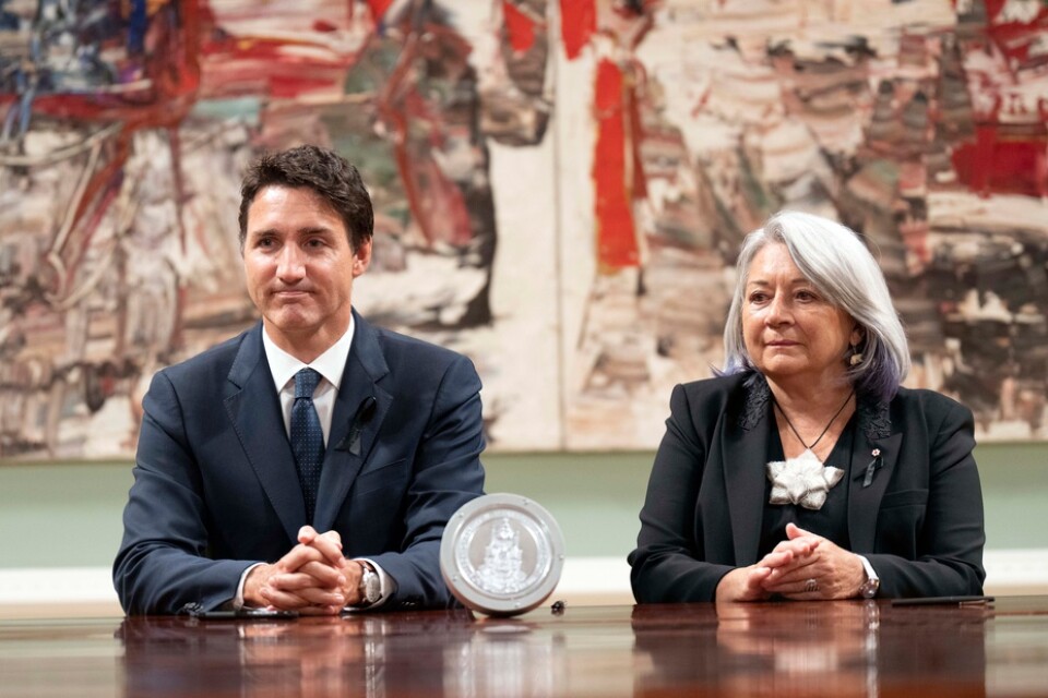 Generalguvernören Mary Simon med Kanadas premiärminister Justin Trudeau.