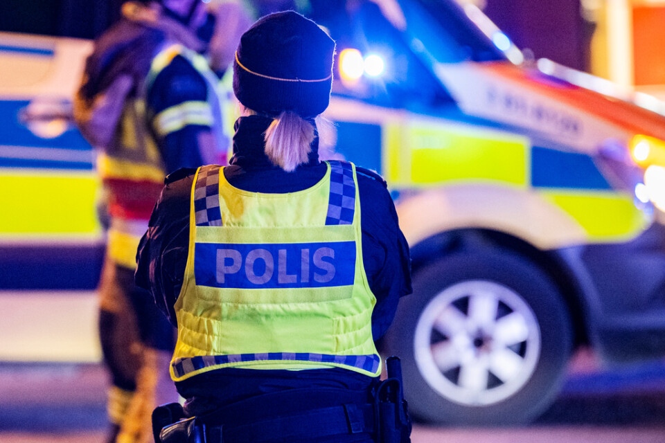 En man hittades under natten till söndagen död i Malå. Arkivbild.