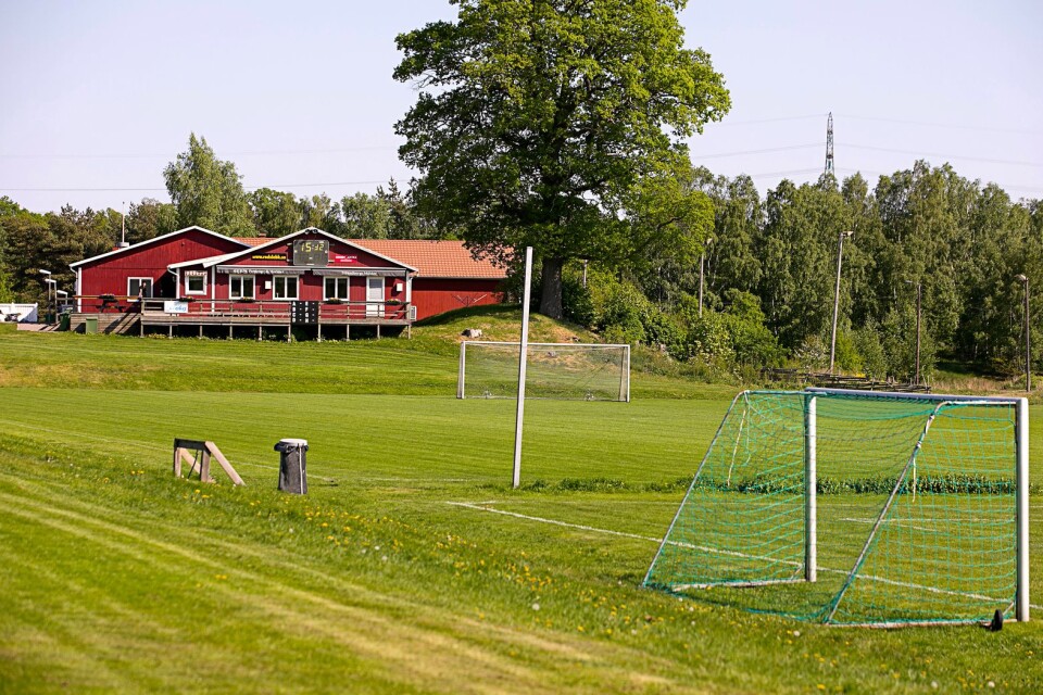Rödsles hemmaplan, Fredriksbergs IP. Nu tvingas Rödsle lägga ner b-laget som de haft tillsammans med IFK Oskarshamn.