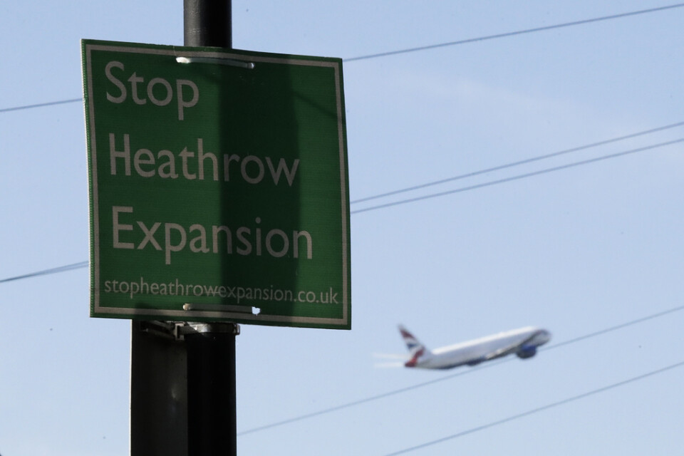Planerna på en tredje landningsbana på Heathrow möter hårt motstånd från både lokalbefolkningen och miljörörelsen. Arkivbild.
