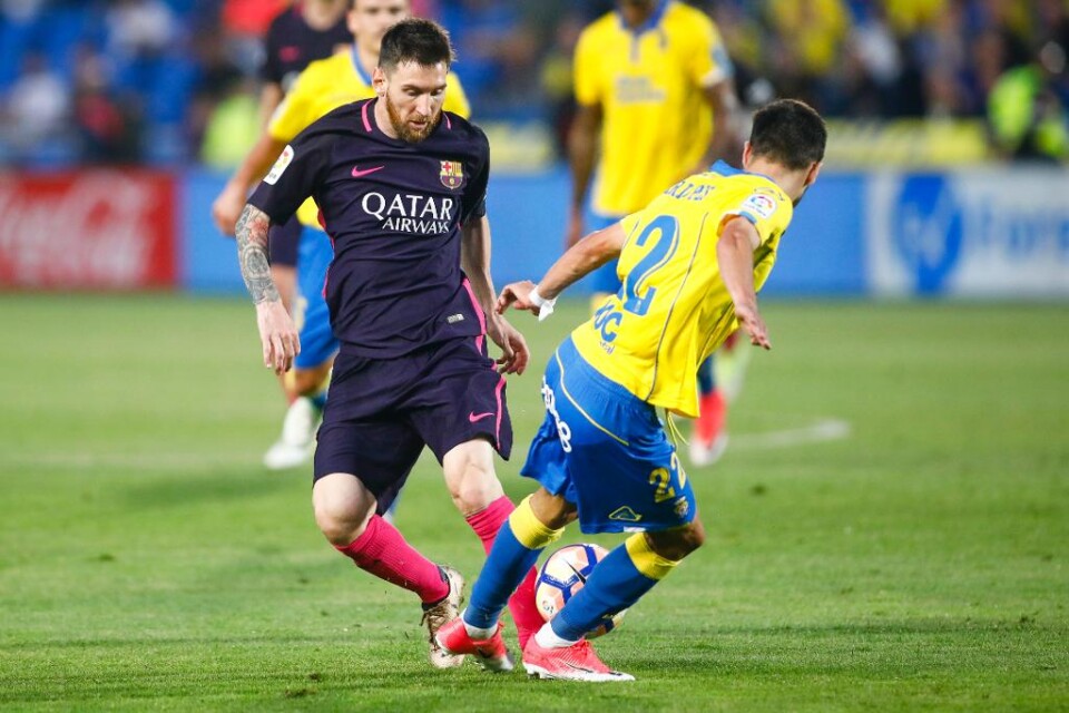 Leo Messi bjöd på ett riktigt målfyrverkeri när Barcelona krossade Eibar med 6-1 i La Liga. Den lille argentinaren slog till fyra gånger, först på straff i 21:a minuten och sedan med tre mål efter paus. Det är sjätte gången i karriären som Messi gör fy